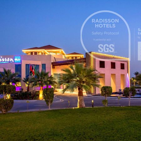 Radisson Blu Resort, Al Khobar Халф Муун Бей Екстериор снимка Radisson Hotel, Al Qusais, Dubai