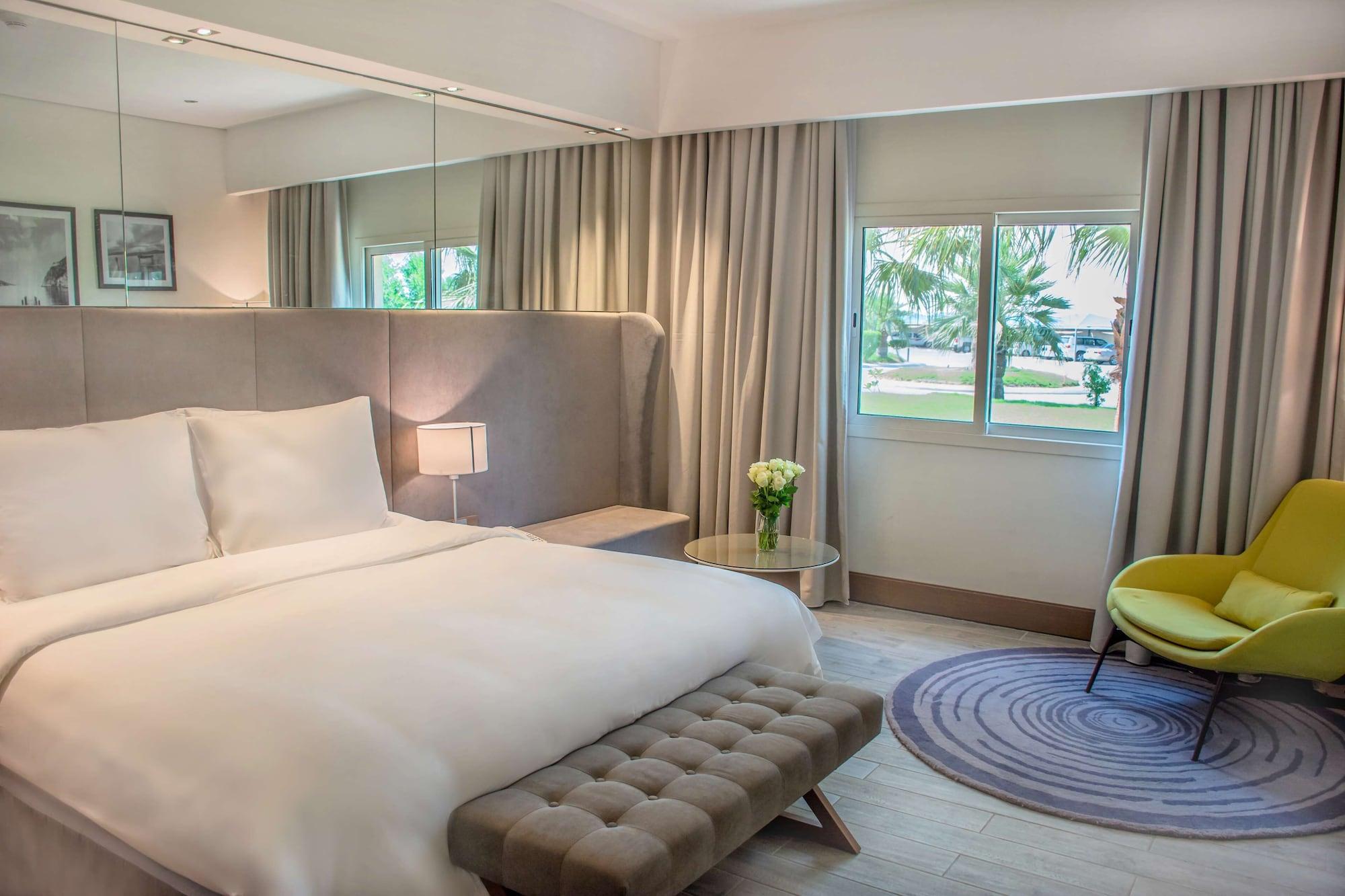 Radisson Blu Resort, Al Khobar Халф Муун Бей Екстериор снимка Deluxe Room