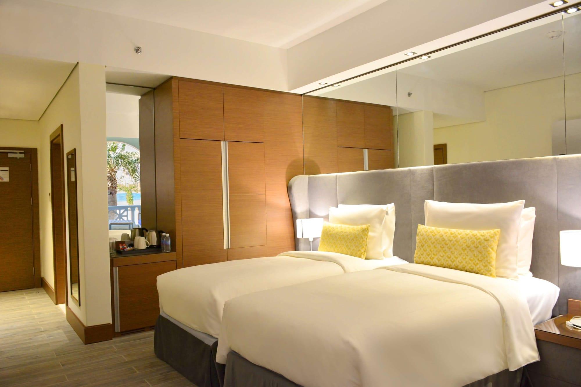 Radisson Blu Resort, Al Khobar Халф Муун Бей Екстериор снимка Deluxe Room