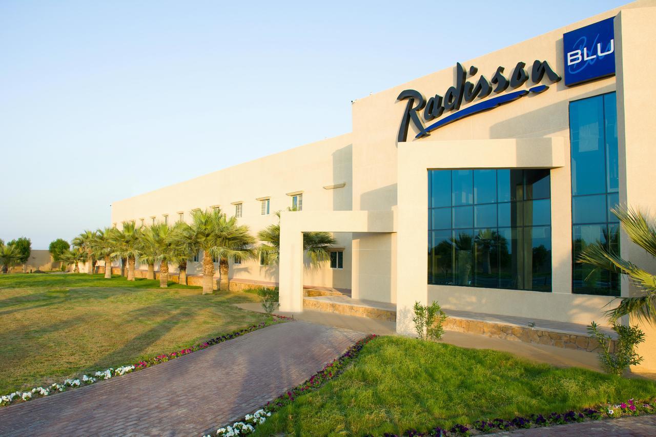 Radisson Blu Resort, Al Khobar Халф Муун Бей Екстериор снимка Radisson Blu Hotel, Riyadh