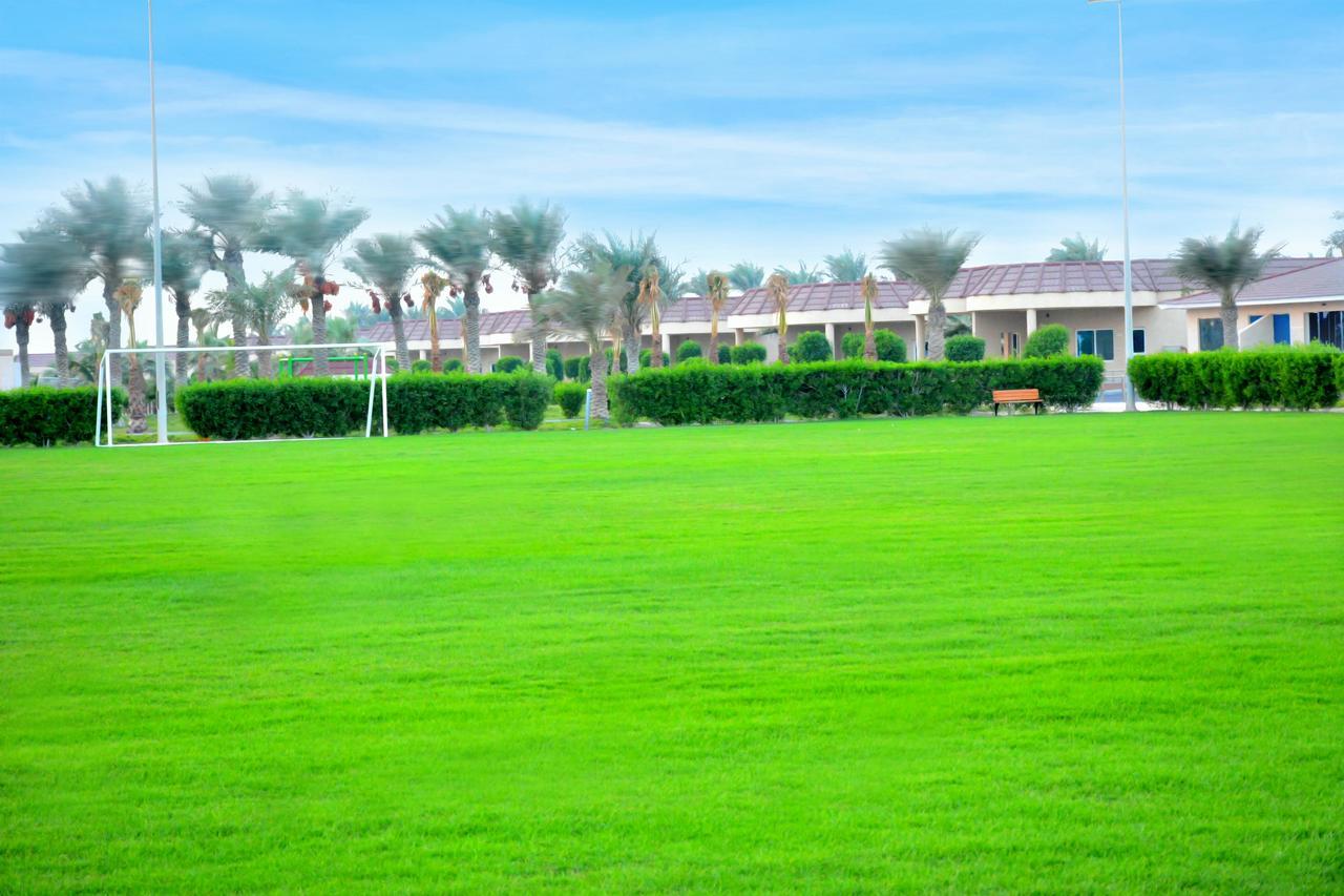 Radisson Blu Resort, Al Khobar Халф Муун Бей Екстериор снимка Al-Ahly Club