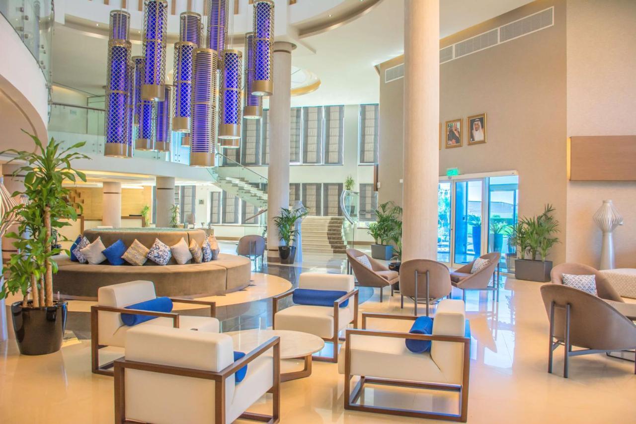 Radisson Blu Resort, Al Khobar Халф Муун Бей Екстериор снимка Lobby